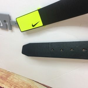 New Nike Men Modern Plaque Leather Golf Belt SZ 36